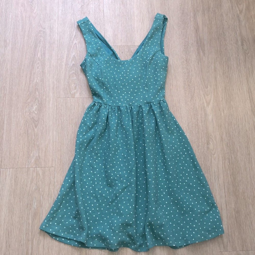 NWT LC Lauren Conrad Crisscross-Back Dress Turquoise & White Polka Dots Size XS